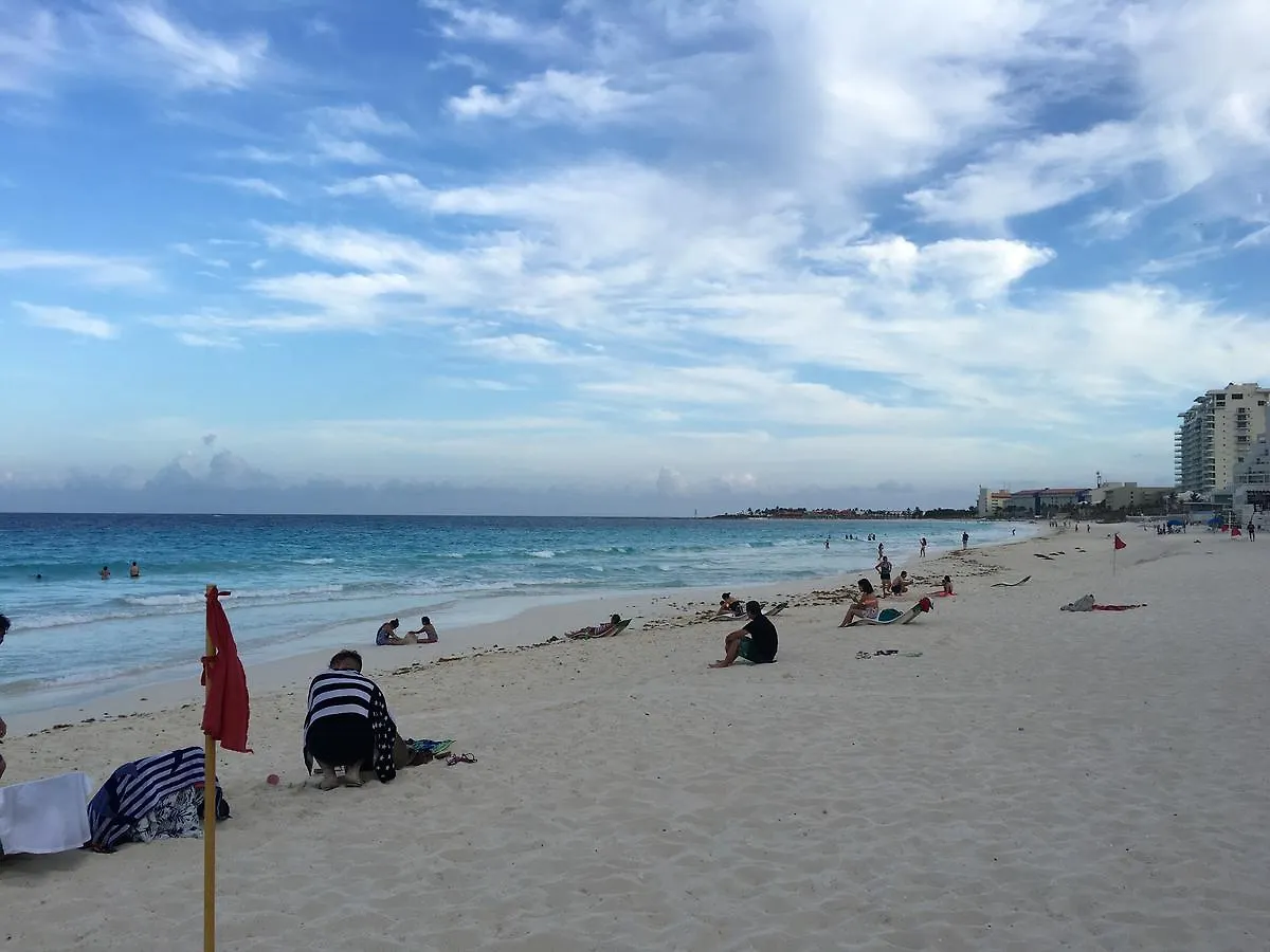 Cancun Plaza - Best Beach 2*,  Mexico
