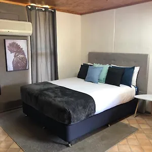 https://granite-belt-cabins.queenslandhotels.net