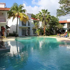 https://villa-coba.allrivieramayahotels.com