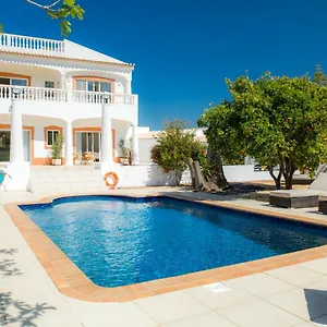 https://casa-luisandra.hotelaalgarve.com